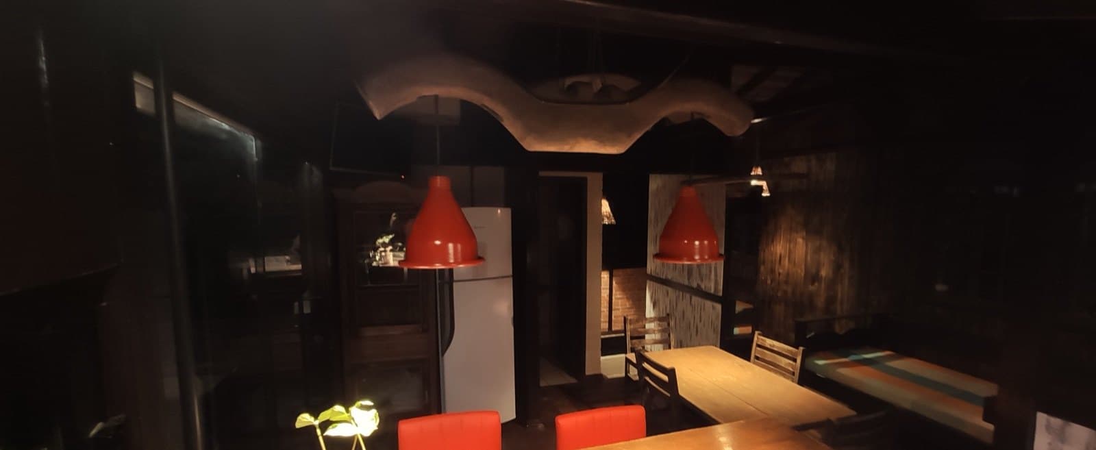 Casa 2 — Casa em dois pavimentos com excelente vista ao mar